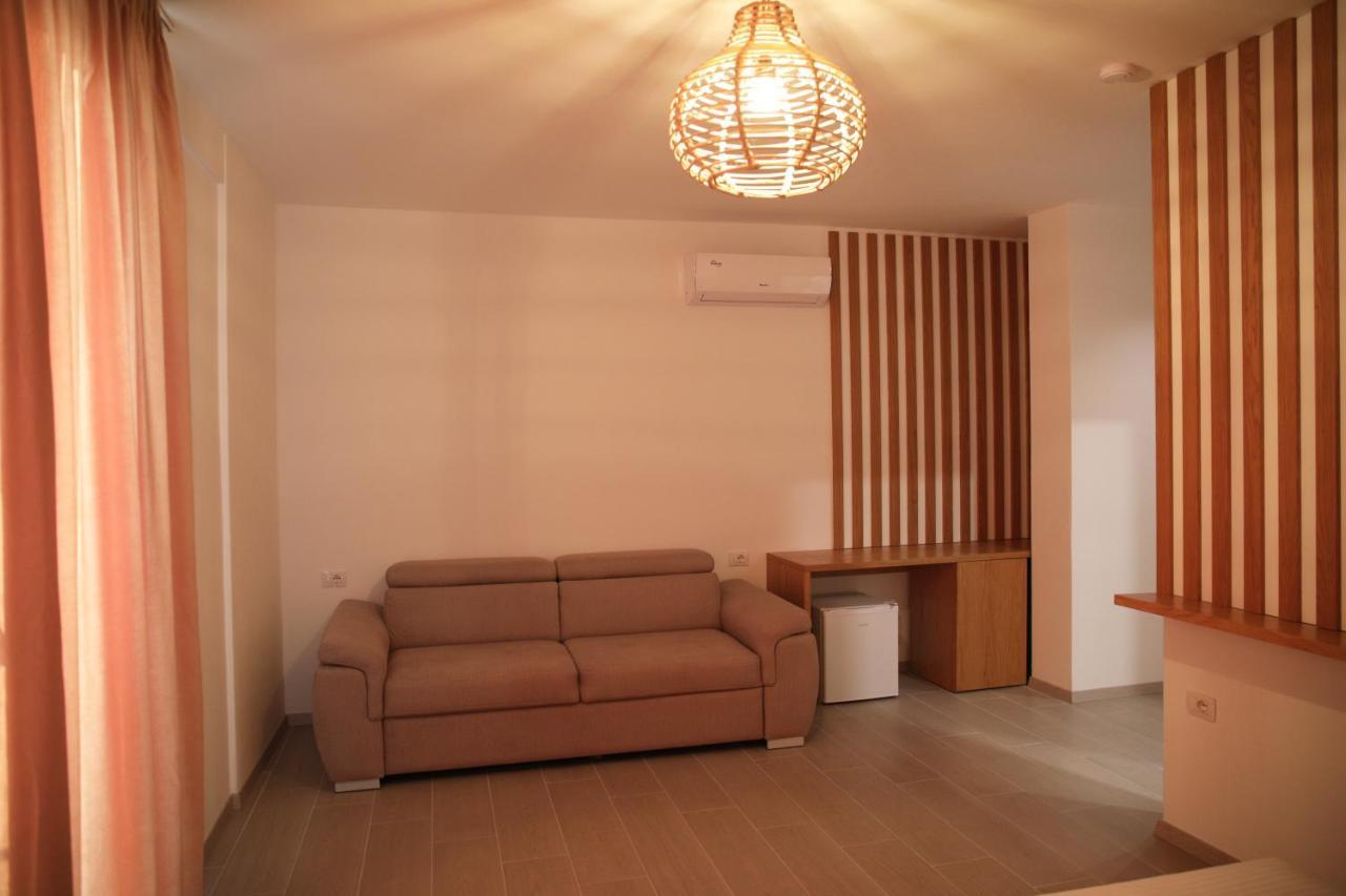 Hotel Serenity In Lezhë Zewnętrze zdjęcie